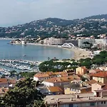 Lumineux A 30m De La Plage, Balcon, Clim, Commerces A Cote - Fr-1-226-444 Apartman Sainte-Maxime
