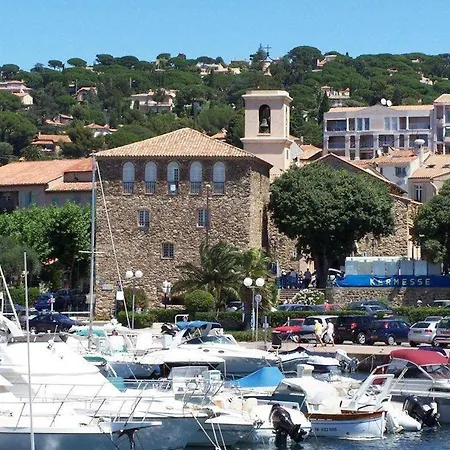 Lumineux A 30m De La Plage, Balcon, Clim, Commerces A Cote - Fr-1-226-444 Apartament