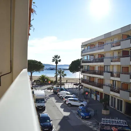 Lumineux A 30m De La Plage, Balcon, Clim, Commerces A Cote - Fr-1-226-444