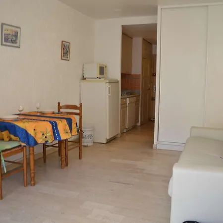 Lumineux A 30m De La Plage, Balcon, Clim, Commerces A Cote - Fr-1-226-444 Apartman *